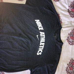 Vintage Nike Athletics T-shirt